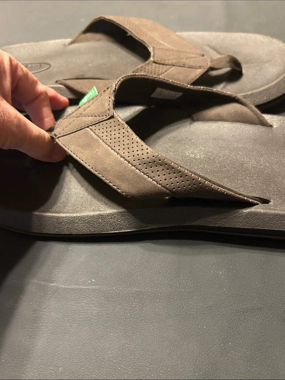 Sanuk Men’s Flip Flop Sandals Black Size 13 Cushioned Comfort Beach Casual